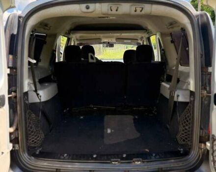 Бежевый Дачия Логан, объемом двигателя 1.6 л и пробегом 232 тыс. км за 5300 $, фото 10 на Automoto.ua