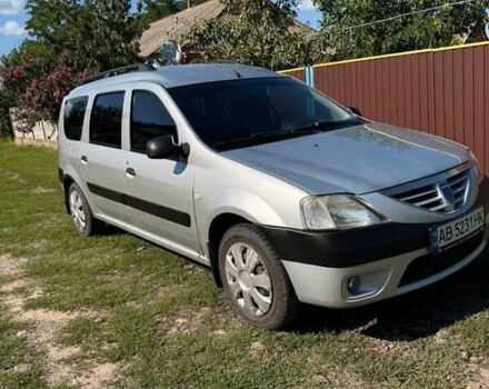 Бежевый Дачия Логан, объемом двигателя 1.6 л и пробегом 232 тыс. км за 5300 $, фото 8 на Automoto.ua