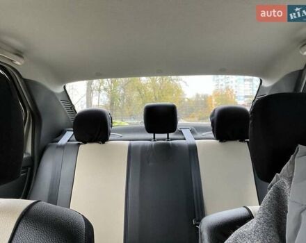 Бежевый Дачия Логан, объемом двигателя 1.4 л и пробегом 120 тыс. км за 5500 $, фото 2 на Automoto.ua