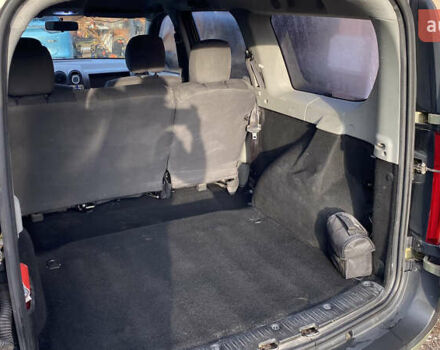 Бежевый Дачия Логан, объемом двигателя 1.6 л и пробегом 110 тыс. км за 5500 $, фото 7 на Automoto.ua