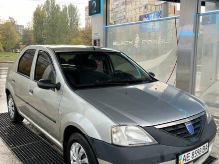 Дачія Logan 2006 у Дніпро (Дніпропетровську) на Automoto.ua Бежевий Дачія Logan, об'ємом двигуна 1.4 л та пробігом 269 тис. км за 3700 $, фото 1 на Automoto.ua