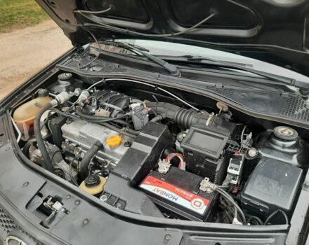 Черный Дачия Логан, объемом двигателя 1.6 л и пробегом 166 тыс. км за 3700 $, фото 5 на Automoto.ua