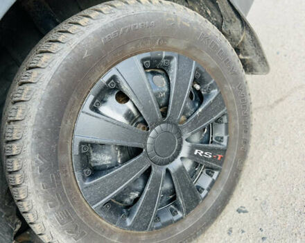 Чорний Дачія Logan, об'ємом двигуна 1.39 л та пробігом 302 тис. км за 2200 $, фото 18 на Automoto.ua