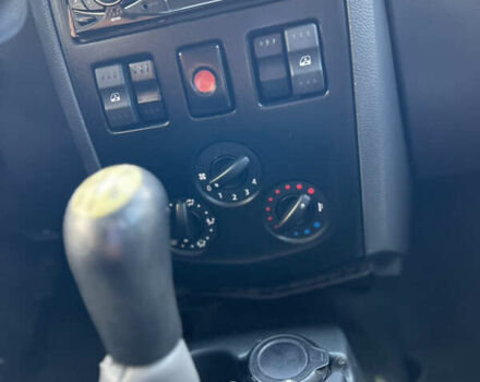 Чорний Дачія Logan, об'ємом двигуна 1.39 л та пробігом 302 тис. км за 2200 $, фото 17 на Automoto.ua