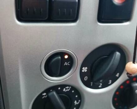 Черный Дачия Логан, объемом двигателя 1.6 л и пробегом 226 тыс. км за 4700 $, фото 4 на Automoto.ua