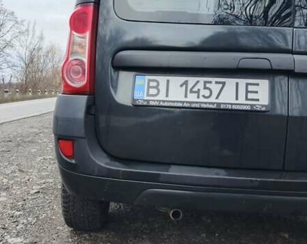 Черный Дачия Логан, объемом двигателя 1.6 л и пробегом 226 тыс. км за 4700 $, фото 8 на Automoto.ua