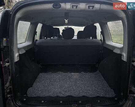 Чорний Дачія Logan, об'ємом двигуна 1.39 л та пробігом 306 тис. км за 3300 $, фото 12 на Automoto.ua