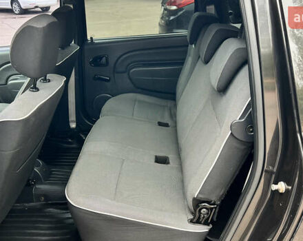 Дачия Логан 2012 в Кривом Роге на Automoto.ua Черный Дачия Логан, объемом двигателя 1.6 л и пробегом 175 тыс. км за 6999 $, фото 14 на Automoto.ua