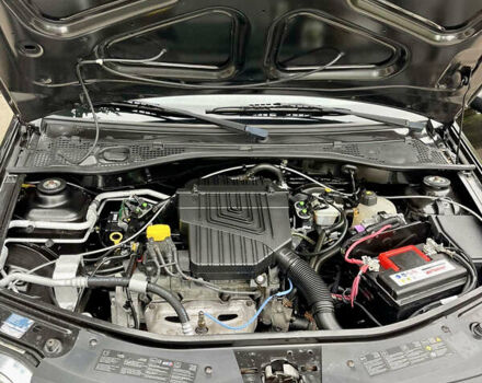 Черный Дачия Логан, объемом двигателя 1.6 л и пробегом 178 тыс. км за 6999 $, фото 31 на Automoto.ua