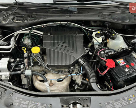 Дачия Логан 2012 в Кривом Роге на Automoto.ua Черный Дачия Логан, объемом двигателя 1.6 л и пробегом 175 тыс. км за 6999 $, фото 22 на Automoto.ua