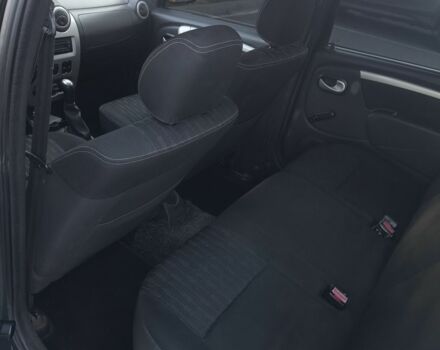 Черный Дачия Логан, объемом двигателя 1.6 л и пробегом 260 тыс. км за 5700 $, фото 7 на Automoto.ua