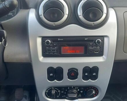 Чорний Дачія Logan, об'ємом двигуна 1.46 л та пробігом 145 тис. км за 5000 $, фото 4 на Automoto.ua