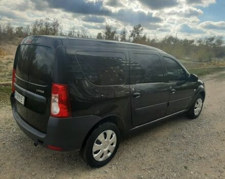 Черный Дачия Логан, объемом двигателя 1.6 л и пробегом 166 тыс. км за 3800 $, фото 2 на Automoto.ua