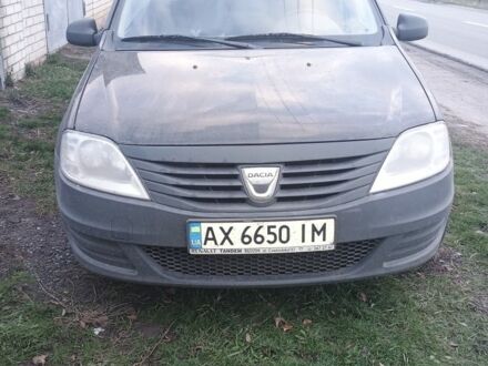 Черный Дачия Логан, объемом двигателя 1.4 л и пробегом 167 тыс. км за 3600 $, фото 1 на Automoto.ua