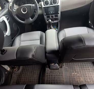 Чорний Дачія Logan, об'ємом двигуна 1.5 л та пробігом 347 тис. км за 5300 $, фото 1 на Automoto.ua