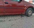 Дачія Logan 2005 у Жовкві на Automoto.ua Червоний Дачія Logan, об'ємом двигуна 1.4 л та пробігом 287 тис. км за 1300 $, фото 8 на Automoto.ua