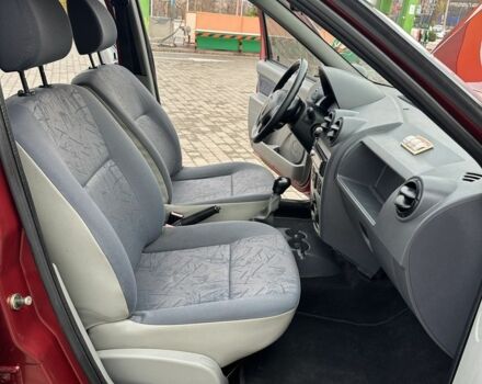 Красный Дачия Логан, объемом двигателя 1.4 л и пробегом 104 тыс. км за 4700 $, фото 15 на Automoto.ua