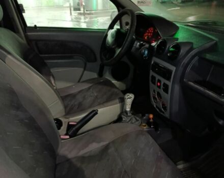 Червоний Дачія Logan, об'ємом двигуна 1.4 л та пробігом 333 тис. км за 1222 $, фото 4 на Automoto.ua