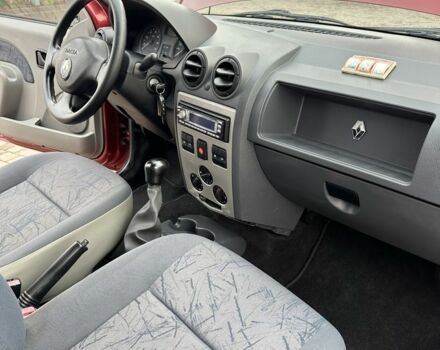 Красный Дачия Логан, объемом двигателя 1.4 л и пробегом 104 тыс. км за 4700 $, фото 14 на Automoto.ua