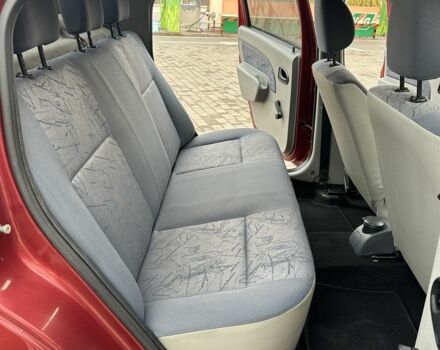 Красный Дачия Логан, объемом двигателя 1.4 л и пробегом 104 тыс. км за 4700 $, фото 16 на Automoto.ua