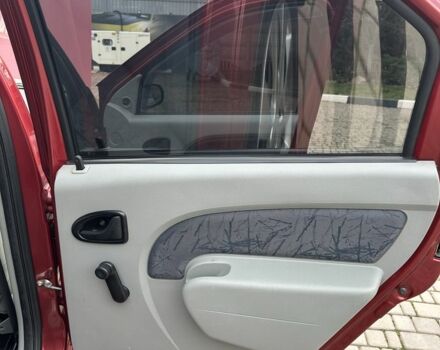 Красный Дачия Логан, объемом двигателя 1.4 л и пробегом 104 тыс. км за 4700 $, фото 20 на Automoto.ua