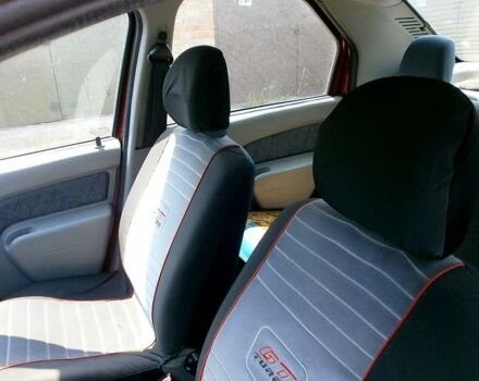 Красный Дачия Логан, объемом двигателя 1.4 л и пробегом 114 тыс. км за 1800 $, фото 7 на Automoto.ua