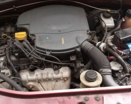 Красный Дачия Логан, объемом двигателя 1.6 л и пробегом 470 тыс. км за 2000 $, фото 6 на Automoto.ua