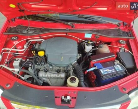 Красный Дачия Логан, объемом двигателя 1.39 л и пробегом 153 тыс. км за 3550 $, фото 7 на Automoto.ua