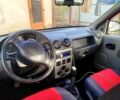 Красный Дачия Логан, объемом двигателя 14 л и пробегом 86 тыс. км за 2200 $, фото 6 на Automoto.ua