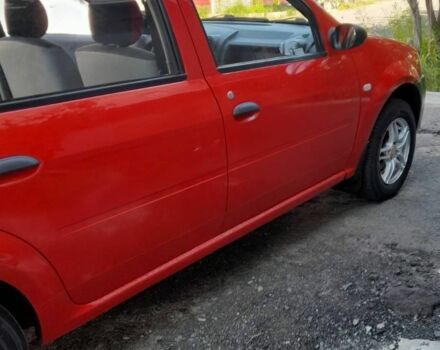 Красный Дачия Логан, объемом двигателя 1.4 л и пробегом 148 тыс. км за 2900 $, фото 2 на Automoto.ua