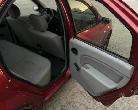 Красный Дачия Логан, объемом двигателя 1.4 л и пробегом 177 тыс. км за 3200 $, фото 10 на Automoto.ua