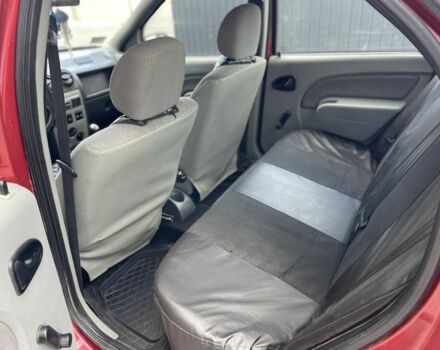 Красный Дачия Логан, объемом двигателя 1.6 л и пробегом 250 тыс. км за 2800 $, фото 18 на Automoto.ua