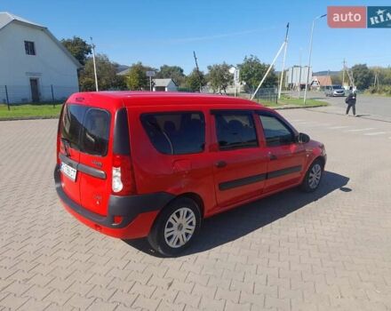 Красный Дачия Логан, объемом двигателя 1.6 л и пробегом 330 тыс. км за 3350 $, фото 5 на Automoto.ua