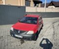 Красный Дачия Логан, объемом двигателя 1.4 л и пробегом 236 тыс. км за 2000 $, фото 1 на Automoto.ua