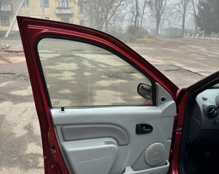 Красный Дачия Логан, объемом двигателя 1.4 л и пробегом 169 тыс. км за 3600 $, фото 8 на Automoto.ua