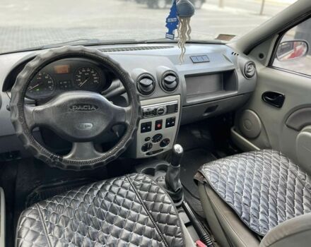 Красный Дачия Логан, объемом двигателя 1.6 л и пробегом 250 тыс. км за 2800 $, фото 6 на Automoto.ua