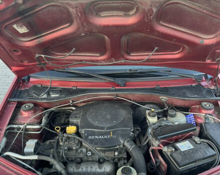 Красный Дачия Логан, объемом двигателя 1.6 л и пробегом 260 тыс. км за 3200 $, фото 3 на Automoto.ua