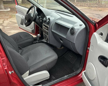 Красный Дачия Логан, объемом двигателя 1.4 л и пробегом 169 тыс. км за 3600 $, фото 9 на Automoto.ua