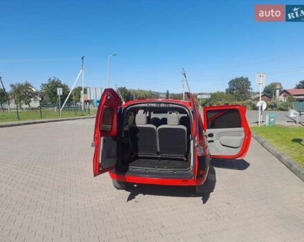 Красный Дачия Логан, объемом двигателя 1.6 л и пробегом 330 тыс. км за 3350 $, фото 10 на Automoto.ua