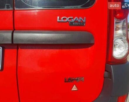 Красный Дачия Логан, объемом двигателя 1.6 л и пробегом 330 тыс. км за 3350 $, фото 21 на Automoto.ua