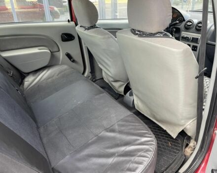 Красный Дачия Логан, объемом двигателя 1.6 л и пробегом 250 тыс. км за 2800 $, фото 14 на Automoto.ua