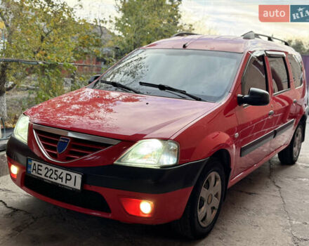Красный Дачия Логан, объемом двигателя 1.5 л и пробегом 320 тыс. км за 5500 $, фото 33 на Automoto.ua