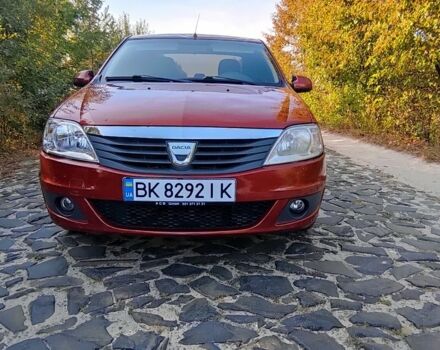 Червоний Дачія Logan, об'ємом двигуна 1.6 л та пробігом 190 тис. км за 2570 $, фото 1 на Automoto.ua