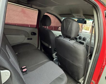 Красный Дачия Логан, объемом двигателя 1.5 л и пробегом 320 тыс. км за 5500 $, фото 14 на Automoto.ua