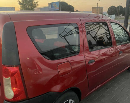 Красный Дачия Логан, объемом двигателя 1.6 л и пробегом 220 тыс. км за 4300 $, фото 3 на Automoto.ua