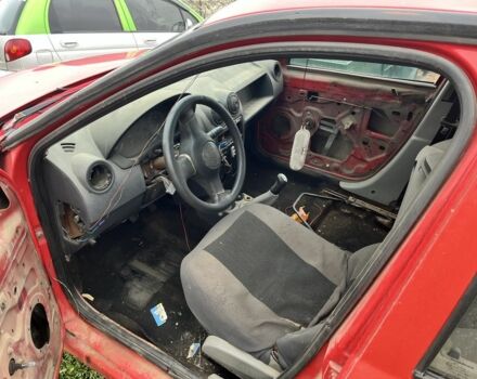 Красный Дачия Логан, объемом двигателя 1.4 л и пробегом 3 тыс. км за 300 $, фото 4 на Automoto.ua