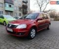 Красный Дачия Логан, объемом двигателя 1.6 л и пробегом 280 тыс. км за 3950 $, фото 8 на Automoto.ua