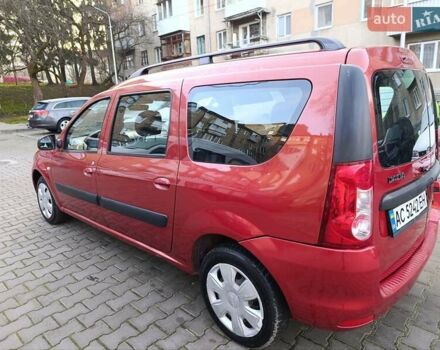 Красный Дачия Логан, объемом двигателя 1.6 л и пробегом 280 тыс. км за 3950 $, фото 6 на Automoto.ua