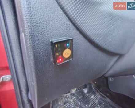 Красный Дачия Логан, объемом двигателя 1.6 л и пробегом 280 тыс. км за 3950 $, фото 23 на Automoto.ua