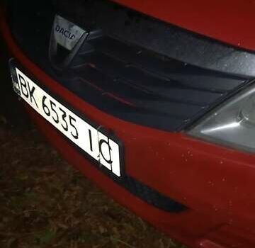 Красный Дачия Логан, объемом двигателя 1.39 л и пробегом 290 тыс. км за 3300 $, фото 1 на Automoto.ua